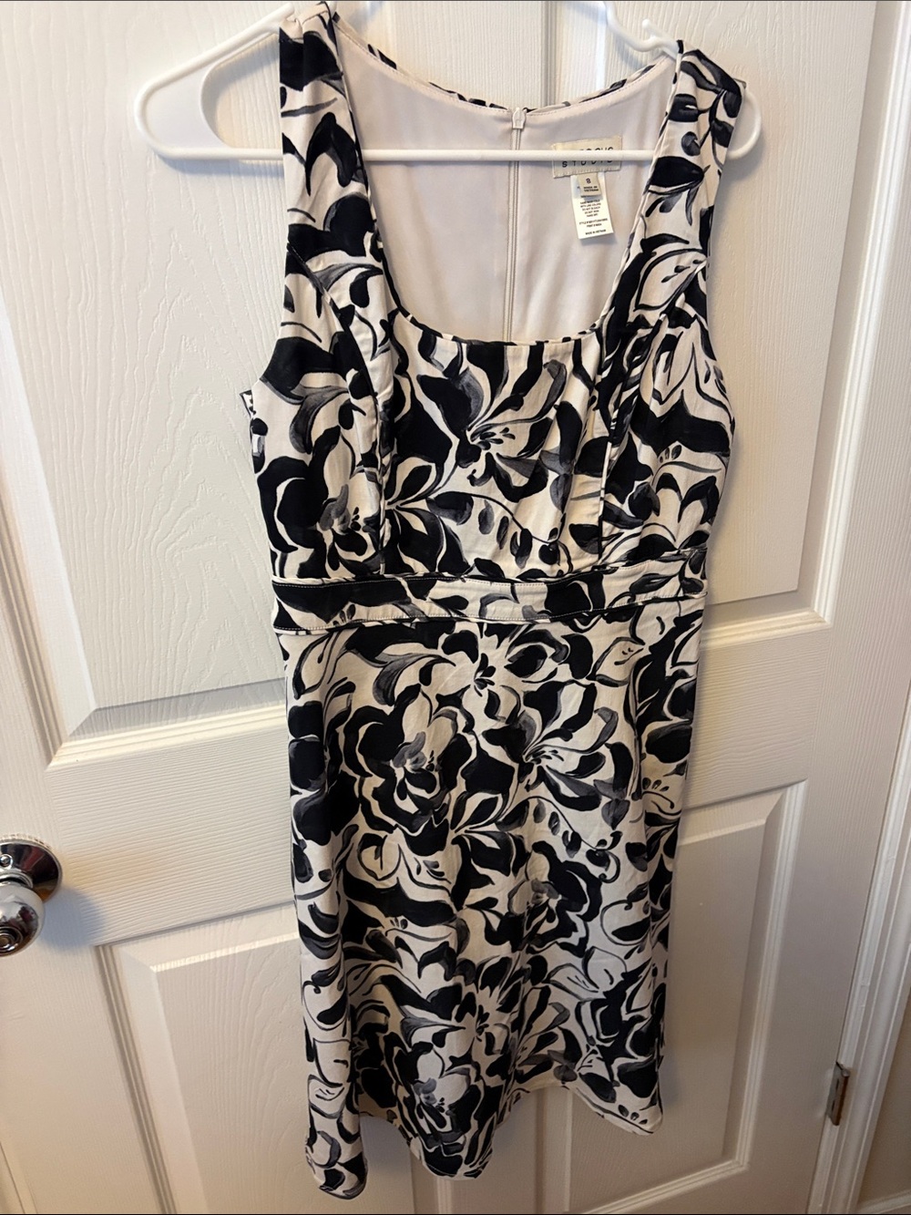 Enfocus Studio Black and White Floral Sheath Dress